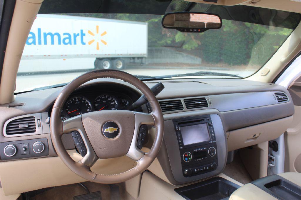 used 2013 Chevrolet Suburban car, priced at $5,750
