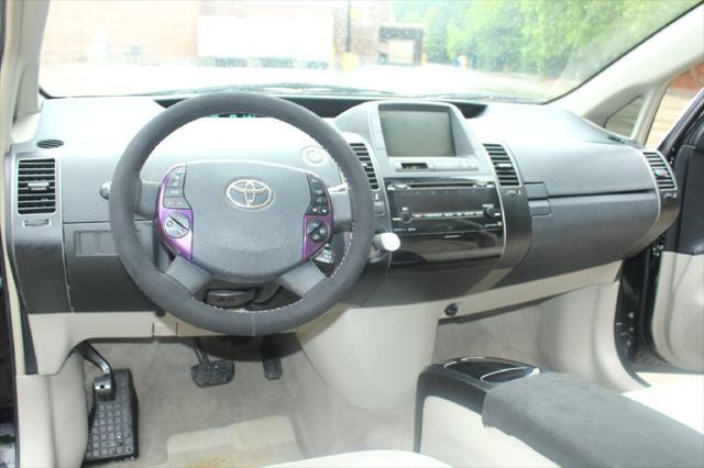 used 2007 Toyota Prius car, priced at $4,450