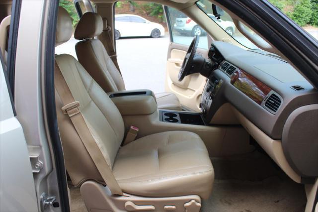 used 2013 Chevrolet Suburban car, priced at $7,990