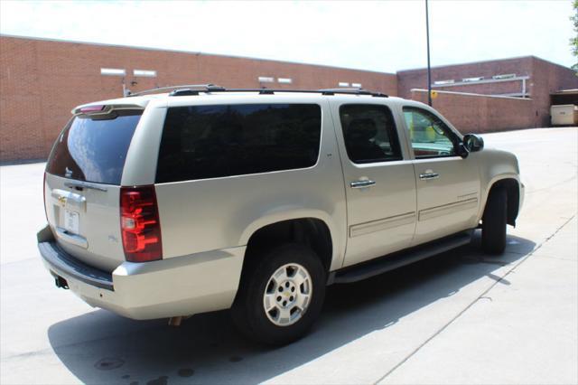 used 2013 Chevrolet Suburban car, priced at $7,990