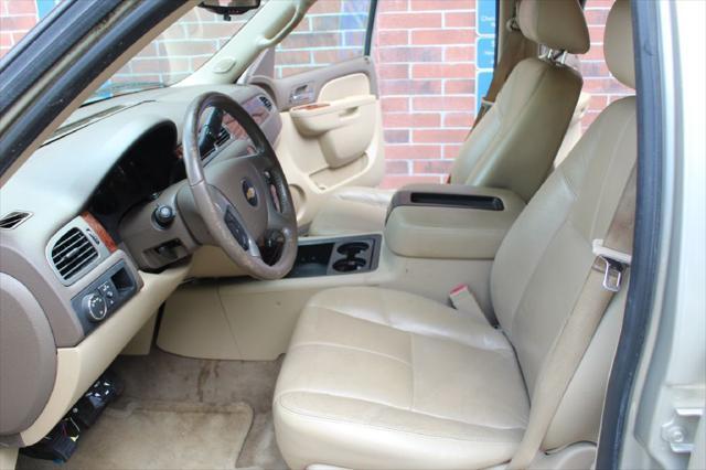 used 2013 Chevrolet Suburban car, priced at $7,990