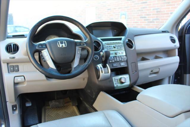 used 2011 Honda Pilot car, priced at $6,990