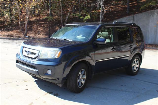 used 2011 Honda Pilot car, priced at $6,990