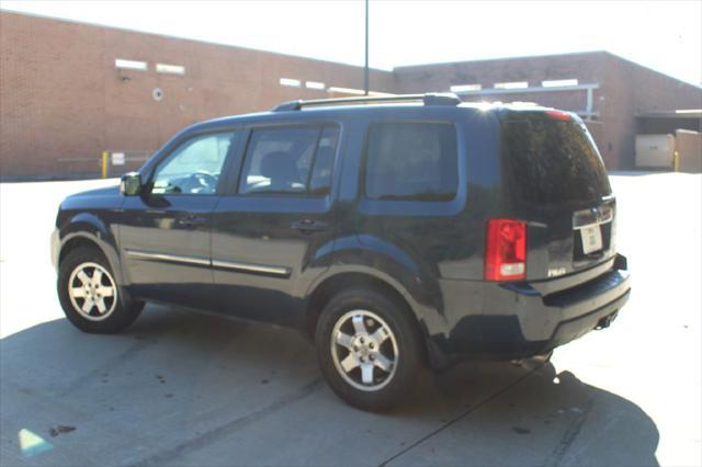 used 2011 Honda Pilot car, priced at $6,990