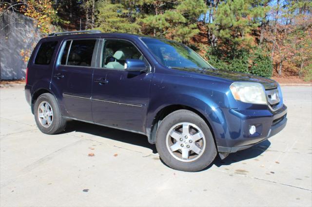 used 2011 Honda Pilot car, priced at $6,990