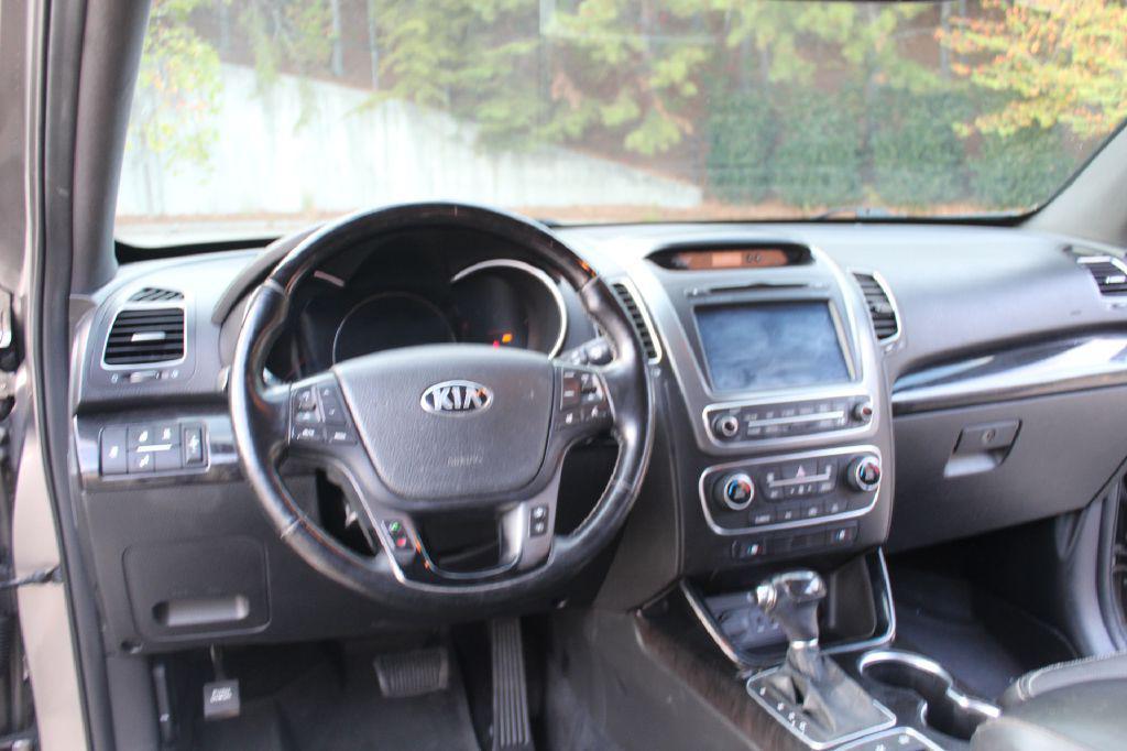 used 2014 Kia Sorento car, priced at $7,490