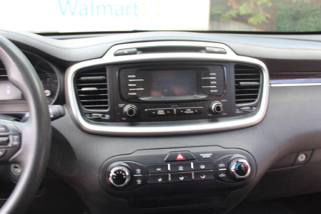 used 2017 Kia Sorento car, priced at $6,490
