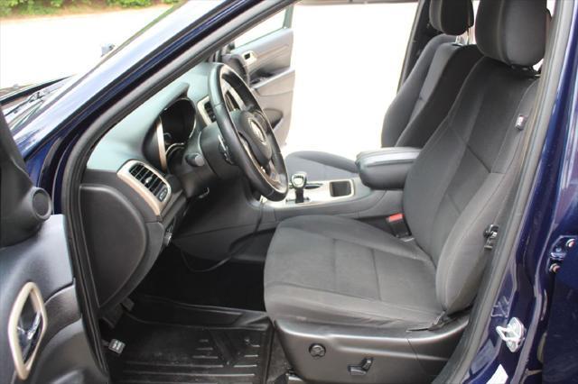 used 2015 Jeep Grand Cherokee car, priced at $9,990