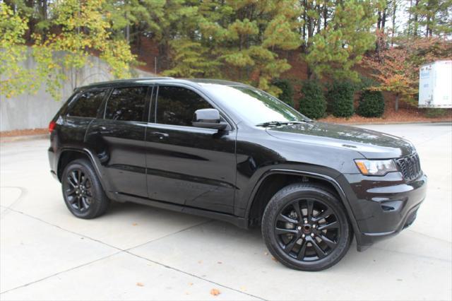 used 2017 Jeep Grand Cherokee car, priced at $14,490