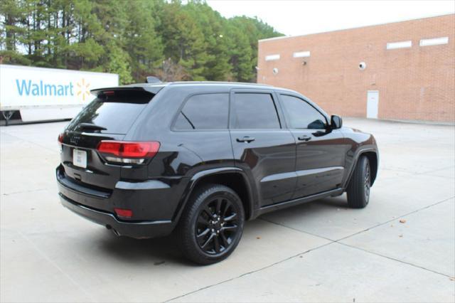 used 2017 Jeep Grand Cherokee car, priced at $14,490