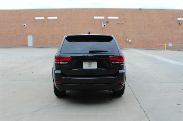 used 2017 Jeep Grand Cherokee car, priced at $14,490