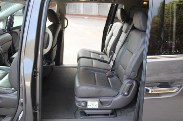 used 2013 Honda Odyssey car, priced at $8,990