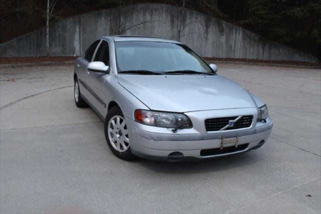 used 2002 Volvo S60 car, priced at $4,490