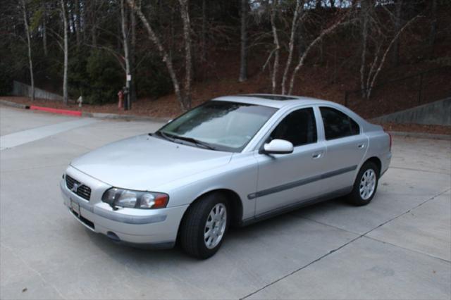 used 2002 Volvo S60 car, priced at $4,490