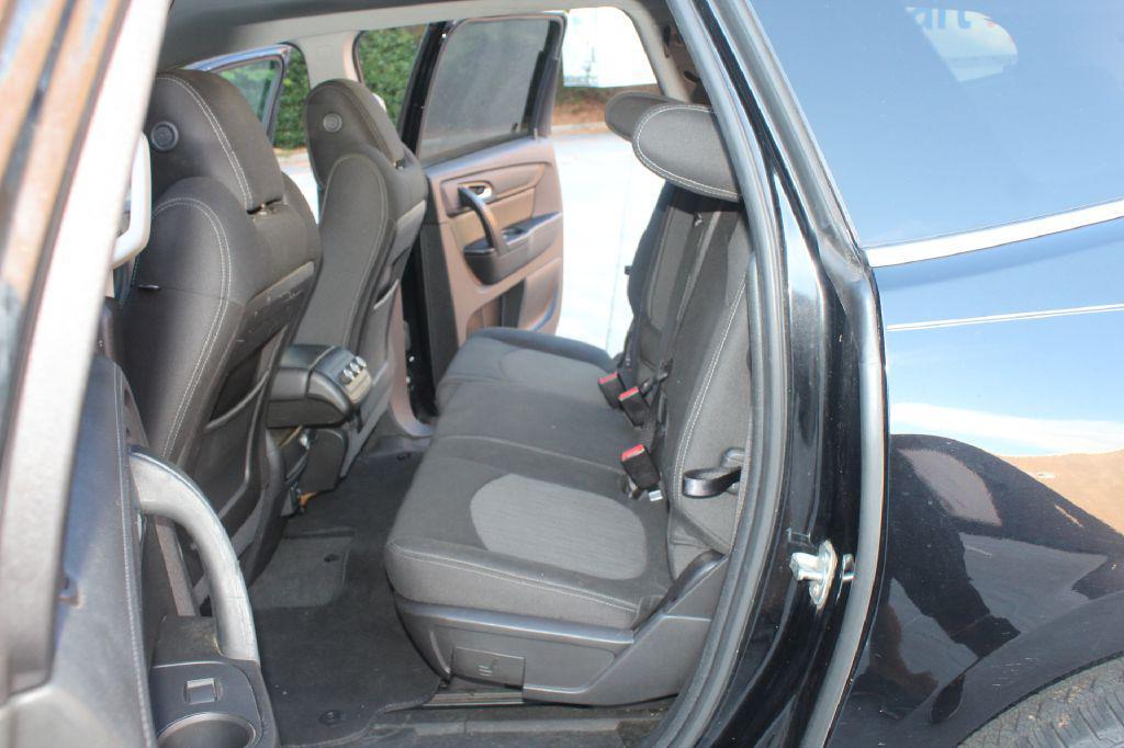 used 2017 Chevrolet Traverse car, priced at $5,490