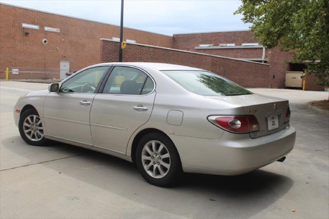 used 2002 Lexus ES 300 car, priced at $4,490