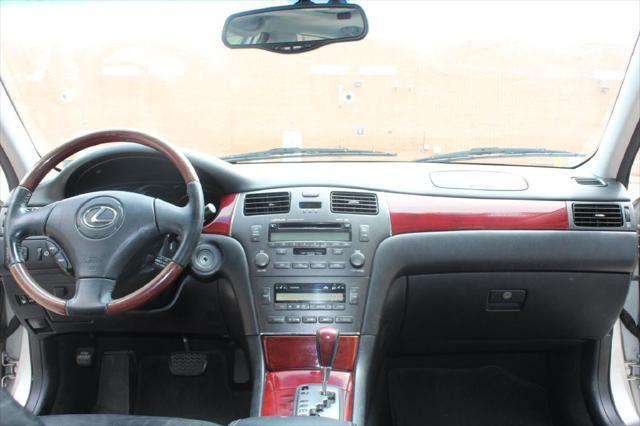 used 2002 Lexus ES 300 car, priced at $4,490