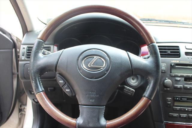 used 2002 Lexus ES 300 car, priced at $4,490