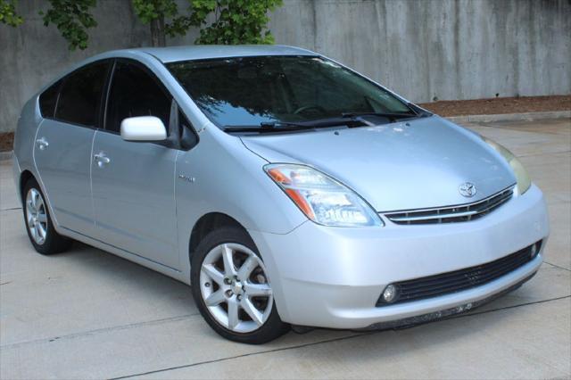 used 2007 Toyota Prius car, priced at $3,990