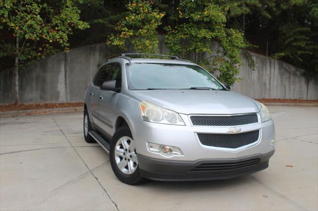 used 2012 Chevrolet Traverse car, priced at $5,990