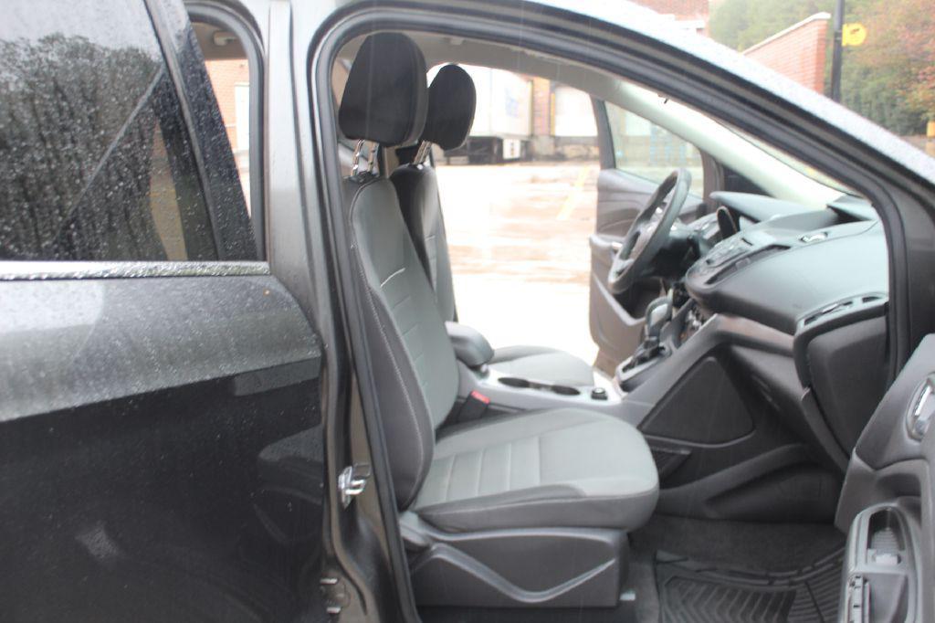 used 2015 Ford Escape car, priced at $5,490