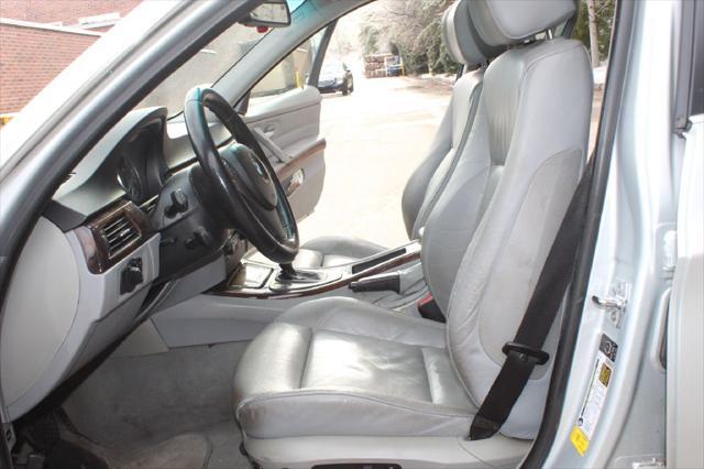 used 2006 BMW 330 car, priced at $4,490