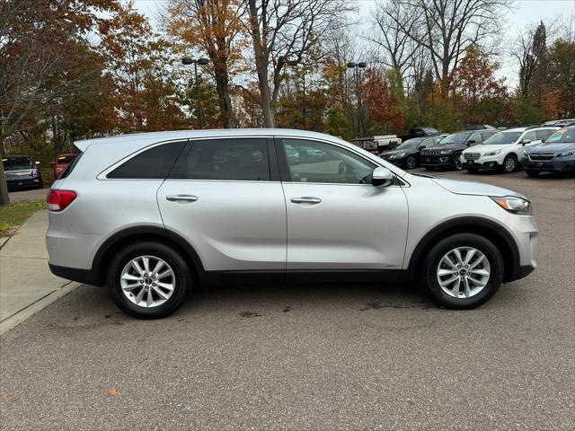 used 2019 Kia Sorento car, priced at $13,998