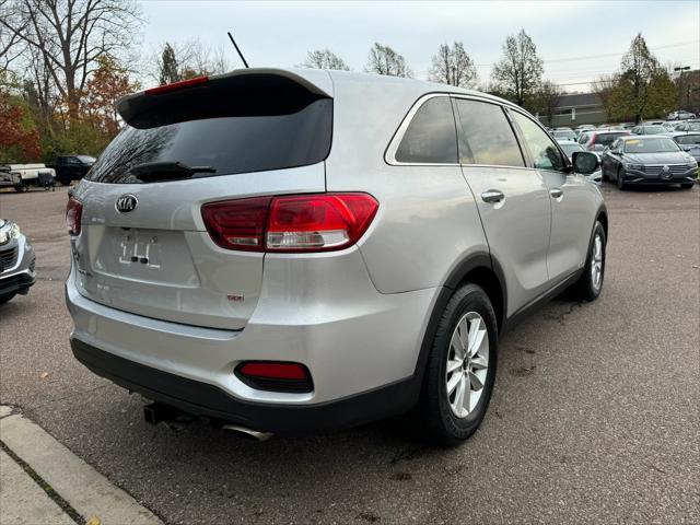 used 2019 Kia Sorento car, priced at $13,998