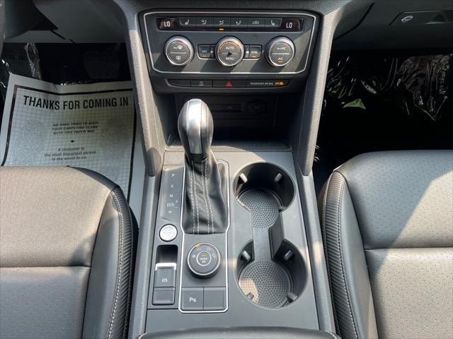 used 2021 Volkswagen Atlas Cross Sport car, priced at $18,498