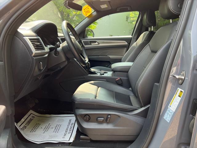used 2021 Volkswagen Atlas Cross Sport car, priced at $18,498