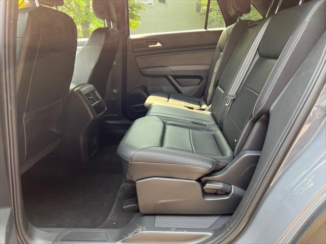 used 2021 Volkswagen Atlas Cross Sport car, priced at $18,498