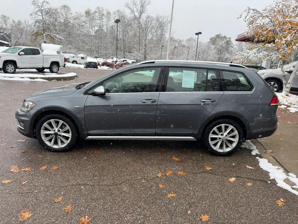 used 2019 Volkswagen Golf Alltrack car, priced at $18,998