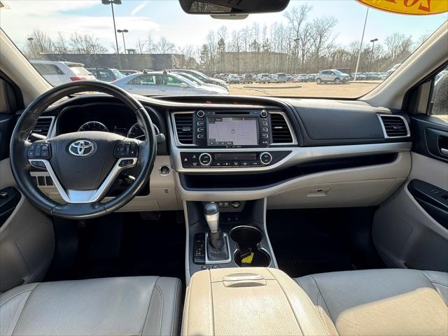 used 2017 Toyota Highlander car, priced at $22,998