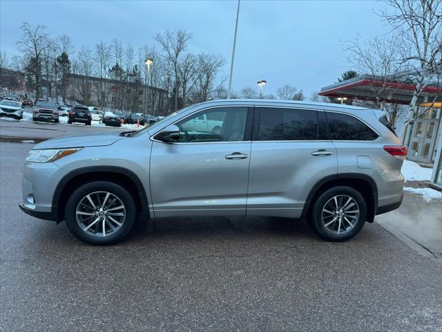 used 2017 Toyota Highlander car, priced at $22,998