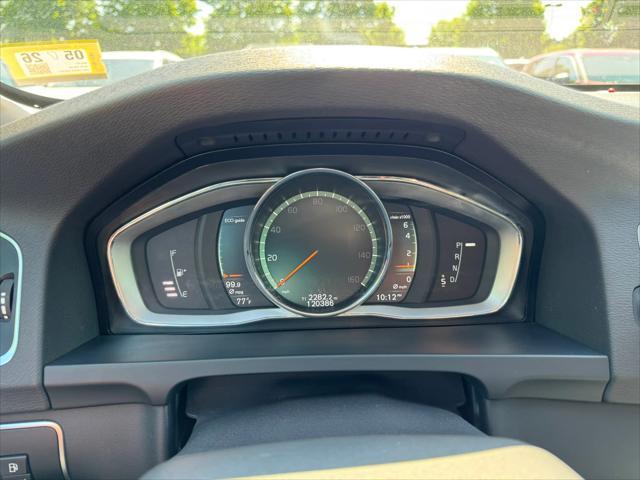 used 2018 Volvo V60 Cross Country car, priced at $16,498
