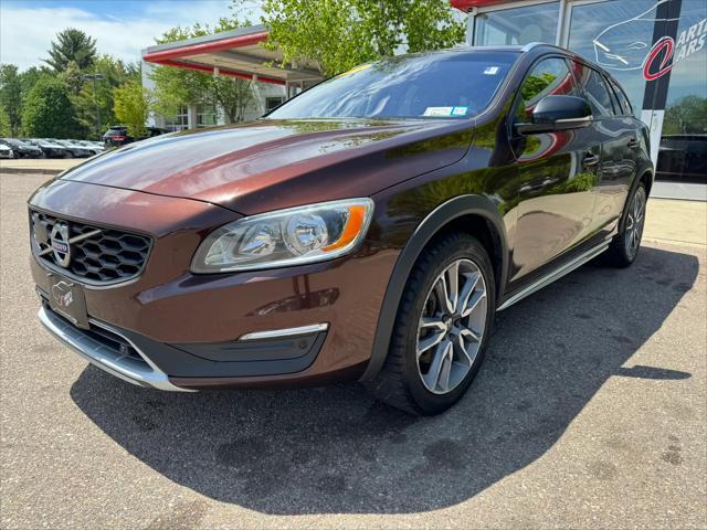 used 2018 Volvo V60 Cross Country car, priced at $16,498