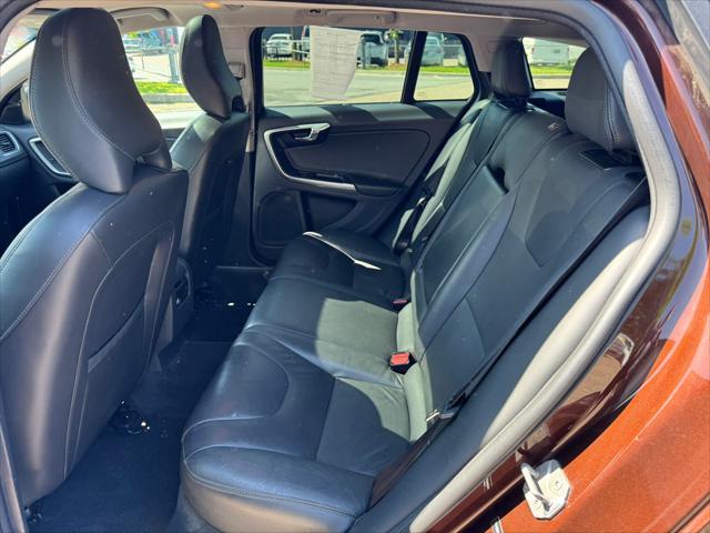 used 2018 Volvo V60 Cross Country car, priced at $16,498