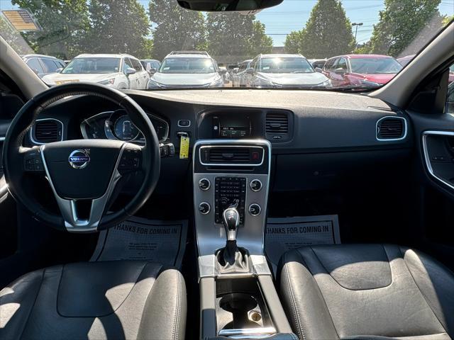 used 2018 Volvo V60 Cross Country car, priced at $16,498