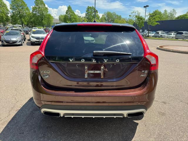 used 2018 Volvo V60 Cross Country car, priced at $16,498