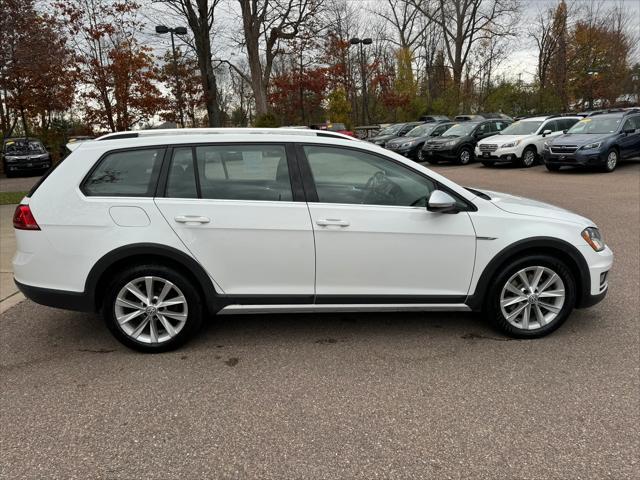 used 2017 Volkswagen Golf Alltrack car, priced at $12,998