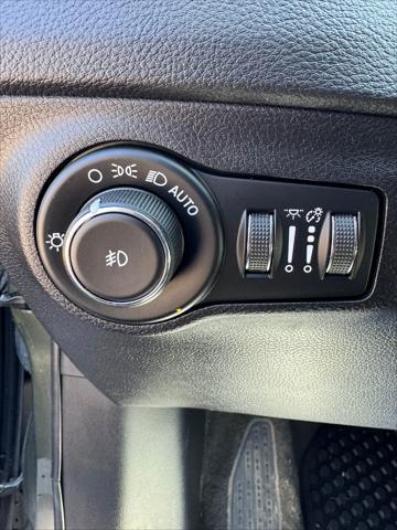 used 2019 Jeep Compass car, priced at $19,498