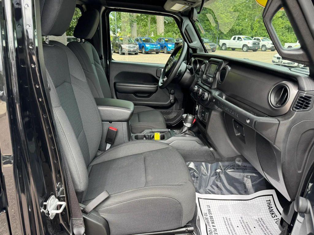 used 2021 Jeep Wrangler Unlimited car, priced at $28,998