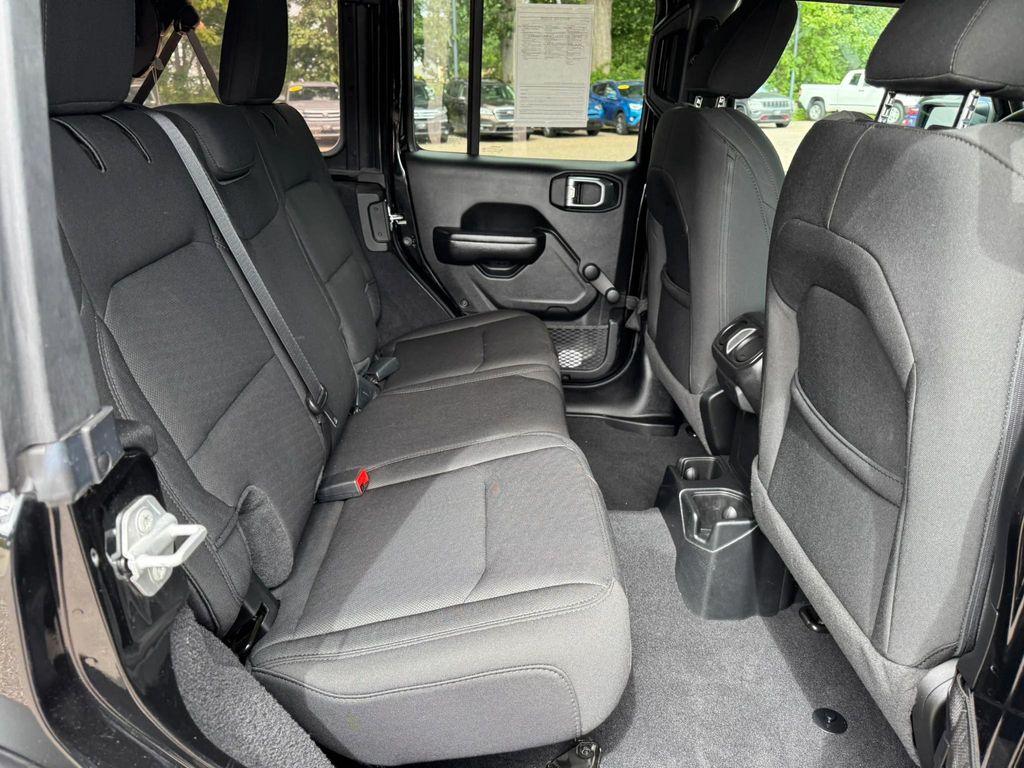 used 2021 Jeep Wrangler Unlimited car, priced at $28,998