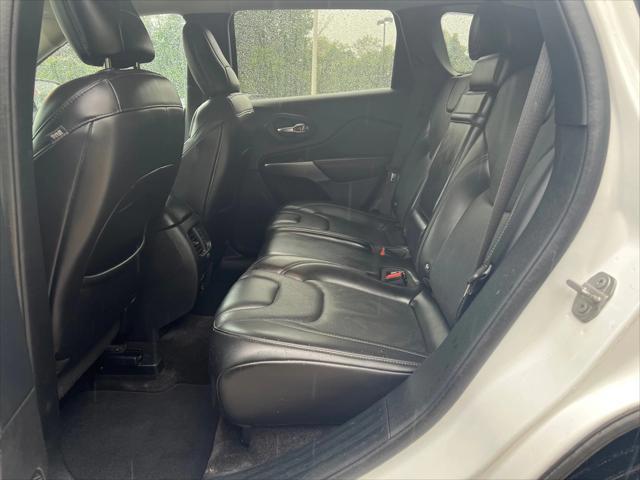 used 2019 Jeep Cherokee car, priced at $19,998