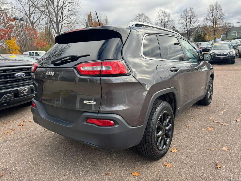 used 2016 Jeep Cherokee car, priced at $11,498