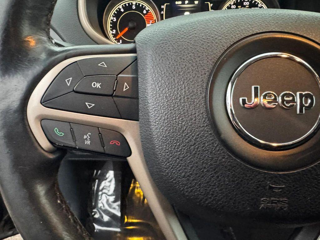 used 2016 Jeep Cherokee car, priced at $11,498