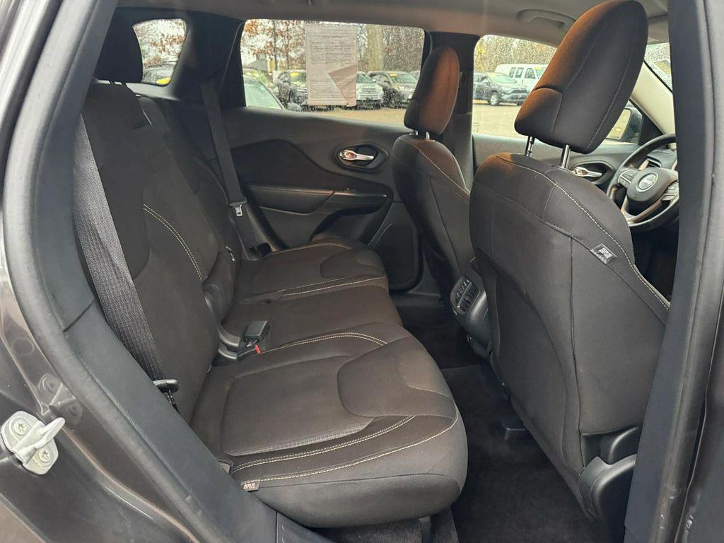 used 2016 Jeep Cherokee car, priced at $11,498