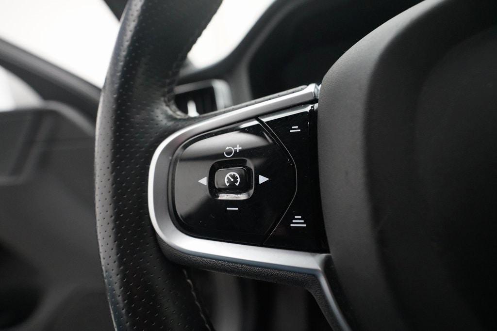 used 2018 Volvo XC60 Recharge Plug-In Hybrid car, priced at $21,650