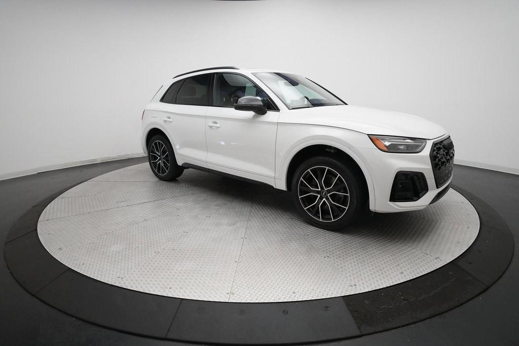 used 2023 Audi SQ5 car, priced at $44,950