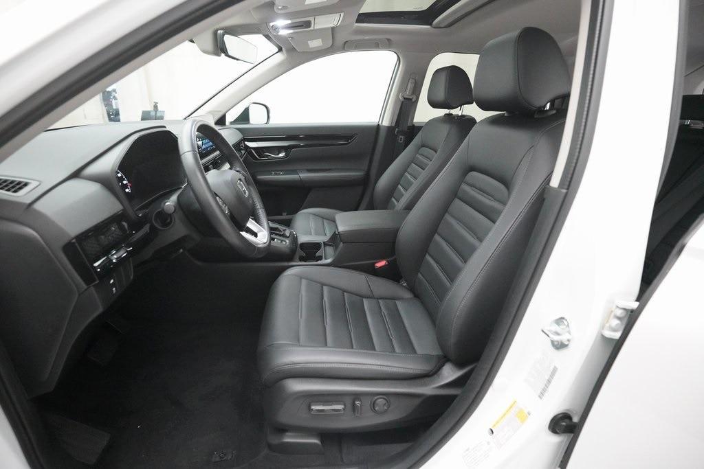 used 2024 Honda CR-V car, priced at $33,950
